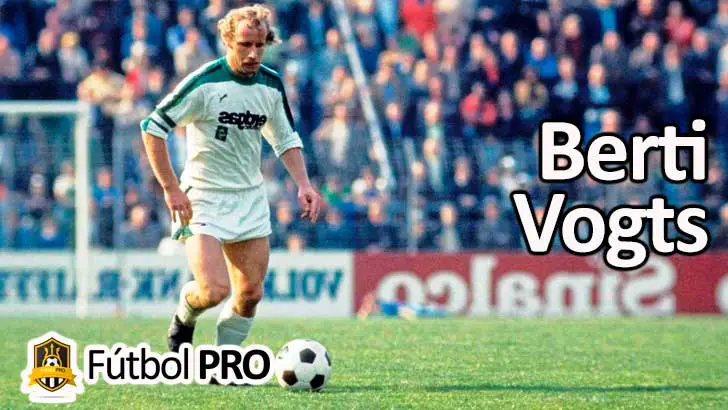 El jugador leyenda Berti Vogts El jugador leyenda Berti Vogts